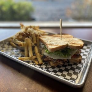 Pesto Chicken Sandwich, Special