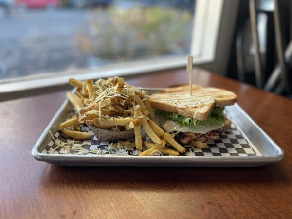 Pesto Chicken Sandwich, Special