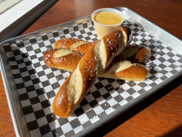 Pub Pretzels & Beer Cheese